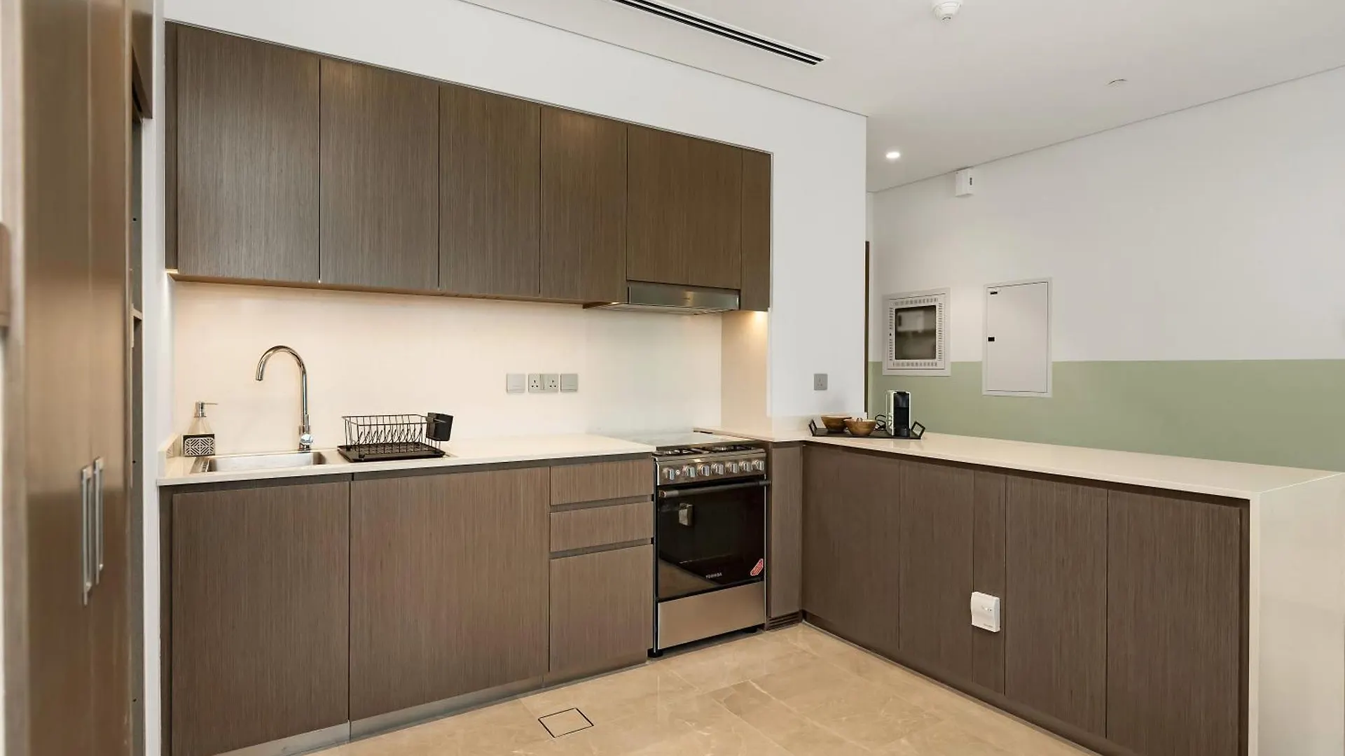 1 Bedroom Apt High End Luxurios Building Next To Dubai Mall Apartment
