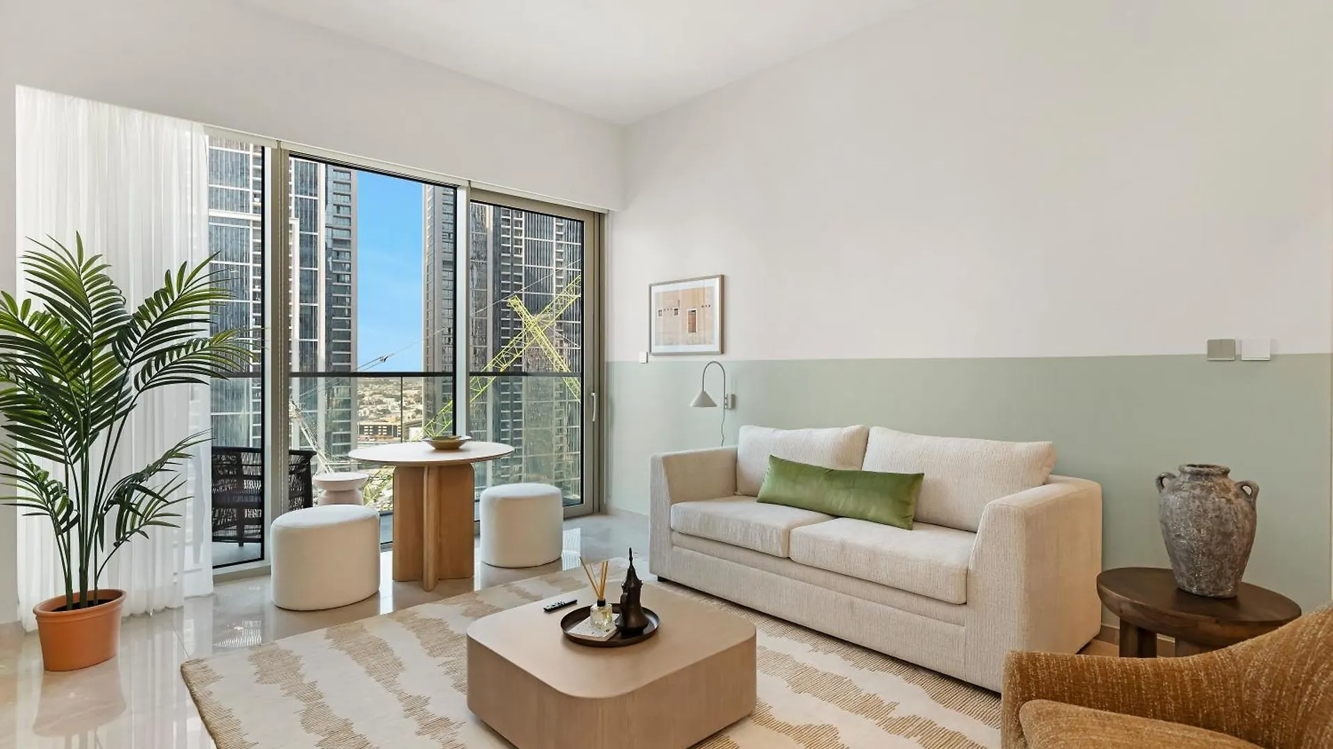 1 Bedroom Apt High End Luxurios Building Next To Dubai Mall 0*,  United Arab Emirates