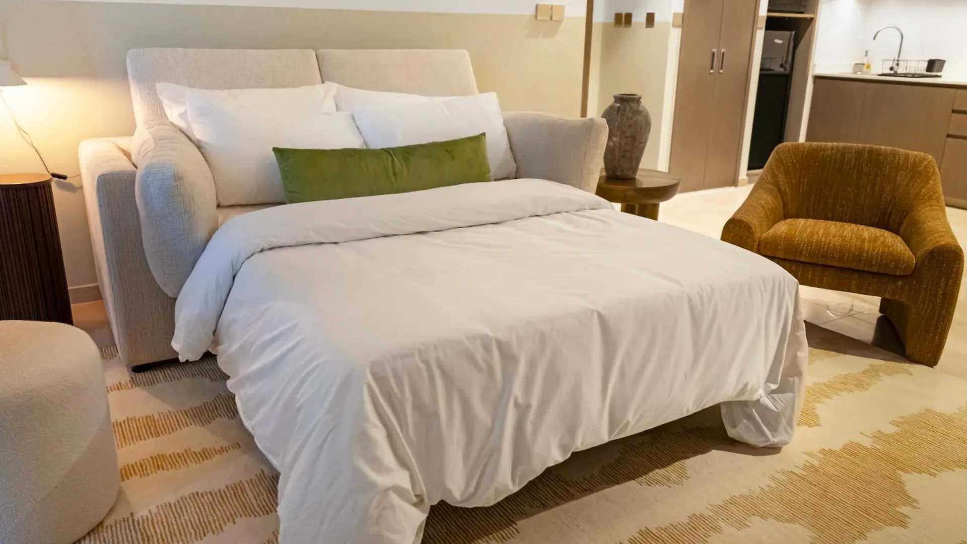 Apartment 1 Bedroom Apt High End Luxurios Building Next To Dubai Mall United Arab Emirates