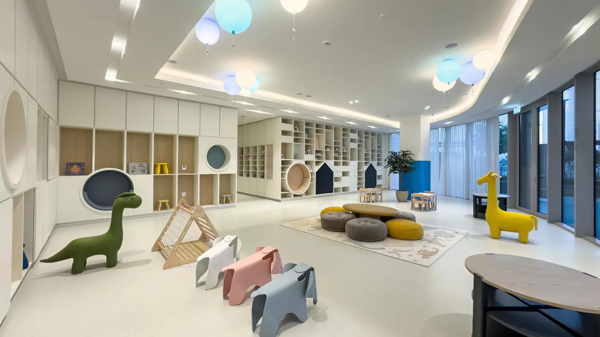Apartment 1 Bedroom Apt High End Luxurios Building Next To Dubai Mall