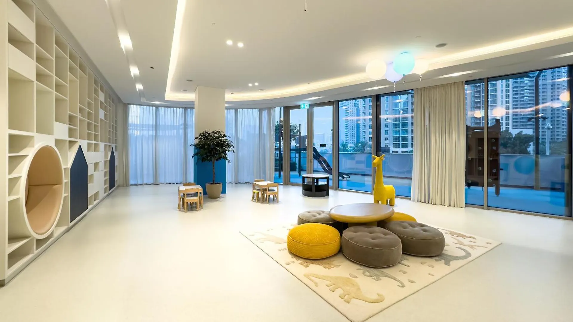 1 Bedroom Apt High End Luxurios Building Next To Dubai Mall Apartment